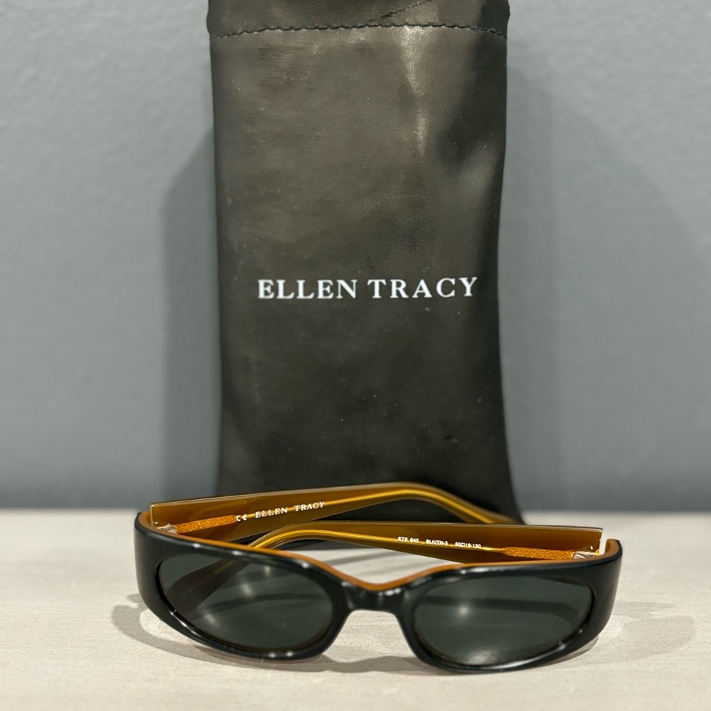 Ellen Tracy Vintage Sunglasses